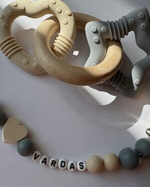 Vardinis čiulptuko laikiklio ir kramtuko rinkinys “ Little Star”